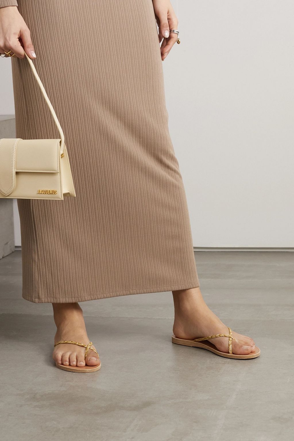 ANCIENT GREEK SANDALS صندل من نسيج النخيل