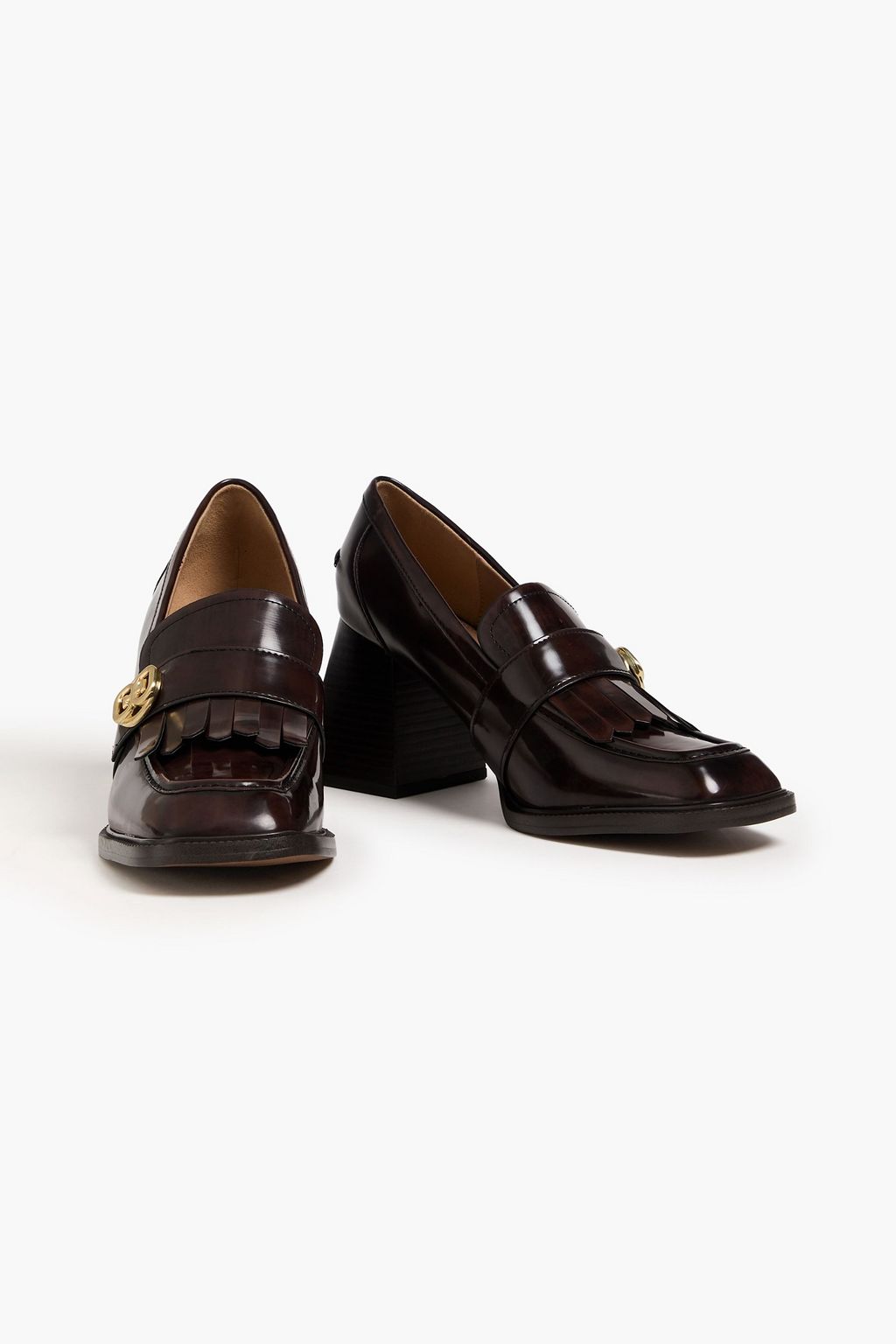 SAM EDELMAN حذاء بكعب عالٍ «كوينلي» من الجلد الاصطناعي اللامع والمزيّن