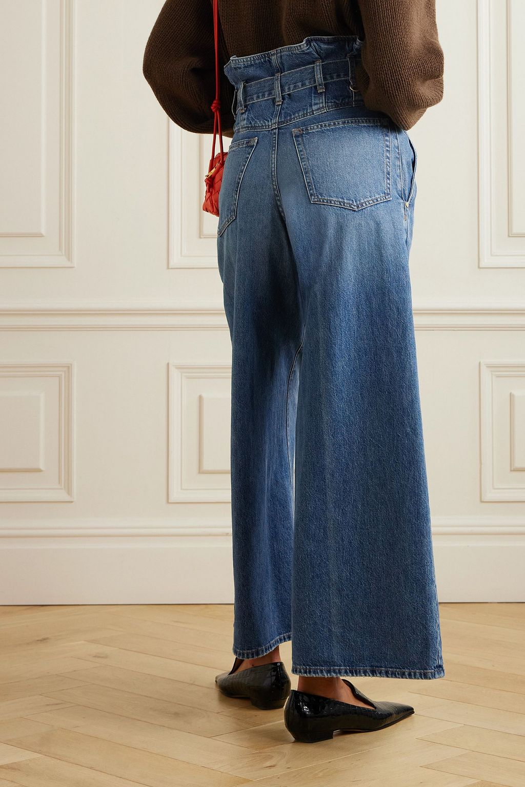 ULLA JOHNSON بنطال جينز The Sylvan واسع الساقين بخصر عالٍ مع حزام