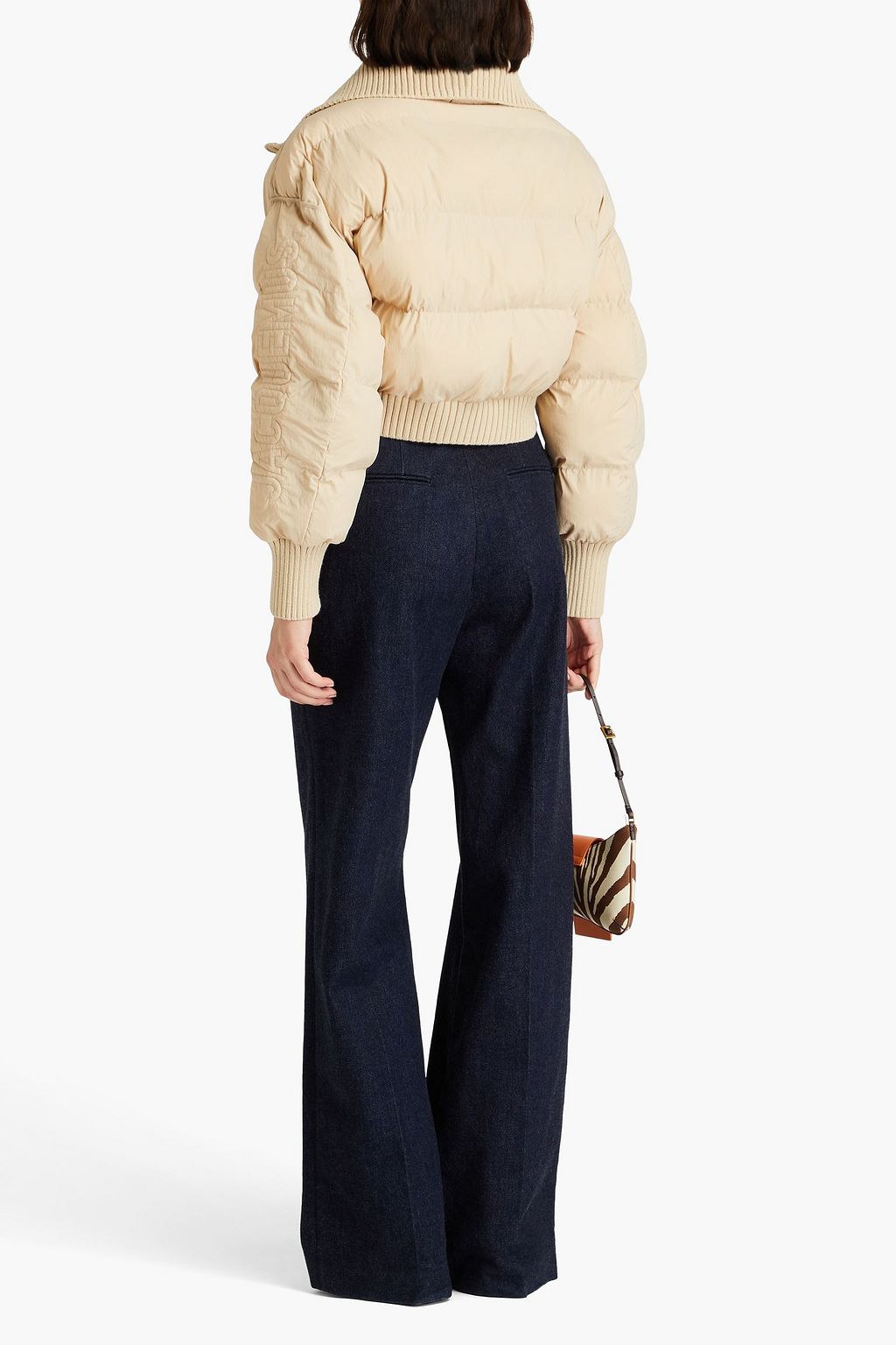 JACQUEMUS جاكيت La Doudoune من قماش عازل بتصميم مبطّن بطبقات وبحبكة مضلّعة