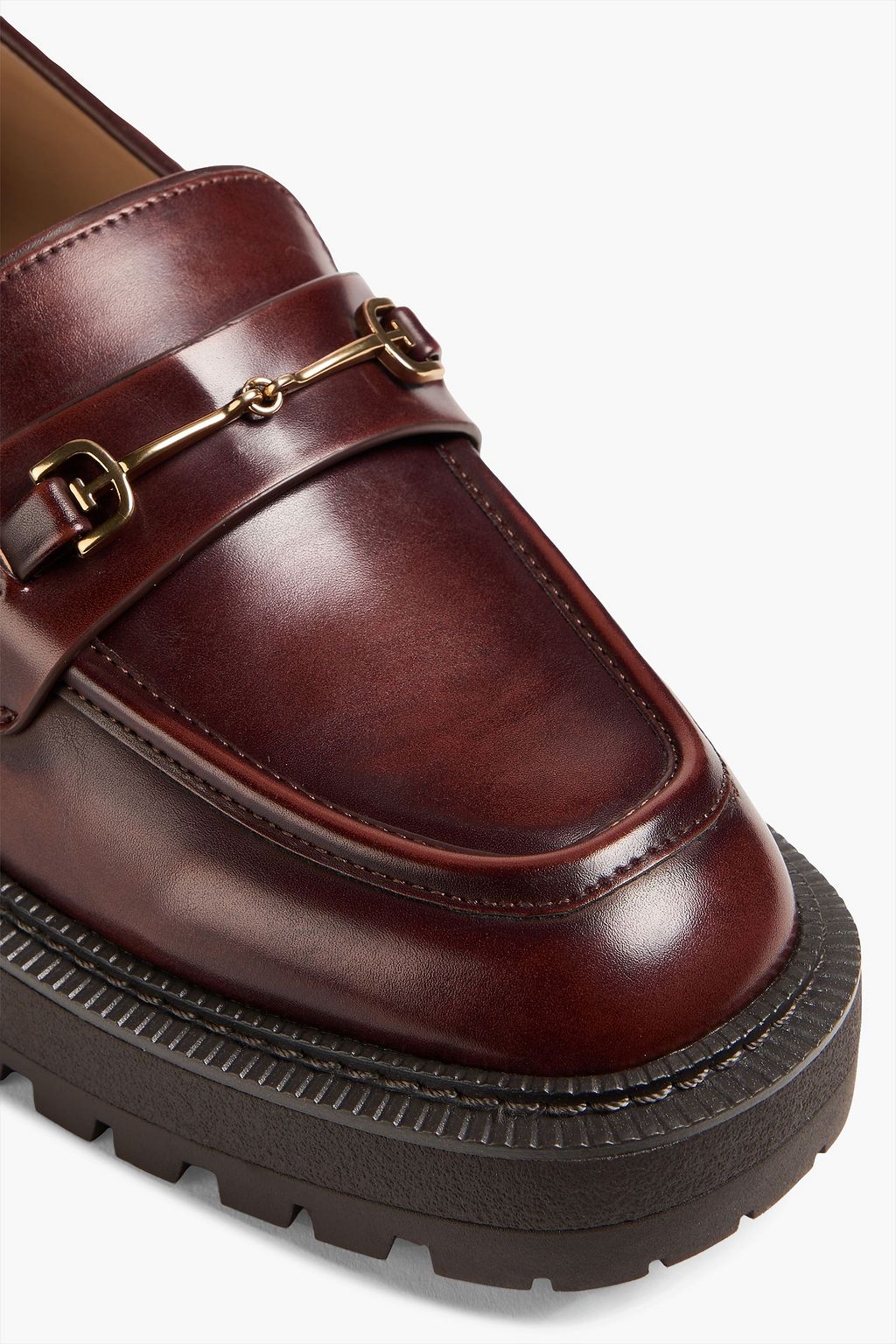 SAM EDELMAN حذاء لوفر من الجلد الصناعي بتصميم مزركش