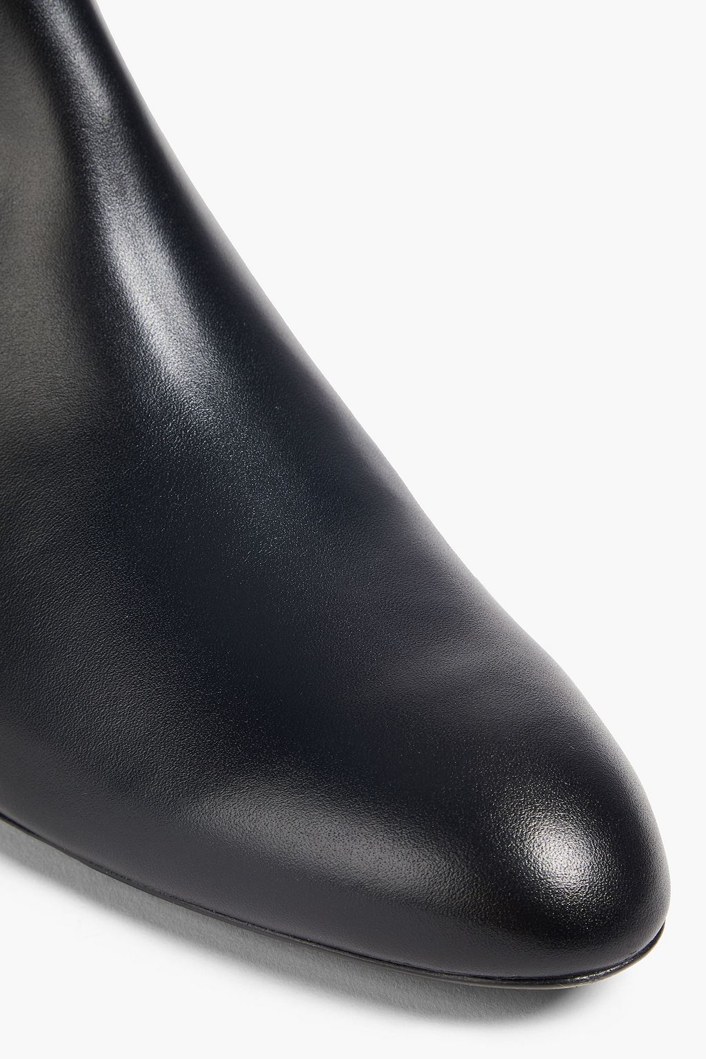 STUART WEITZMAN حذاء بوت "فيفيان 30" بطول الكاحل من الجلد
