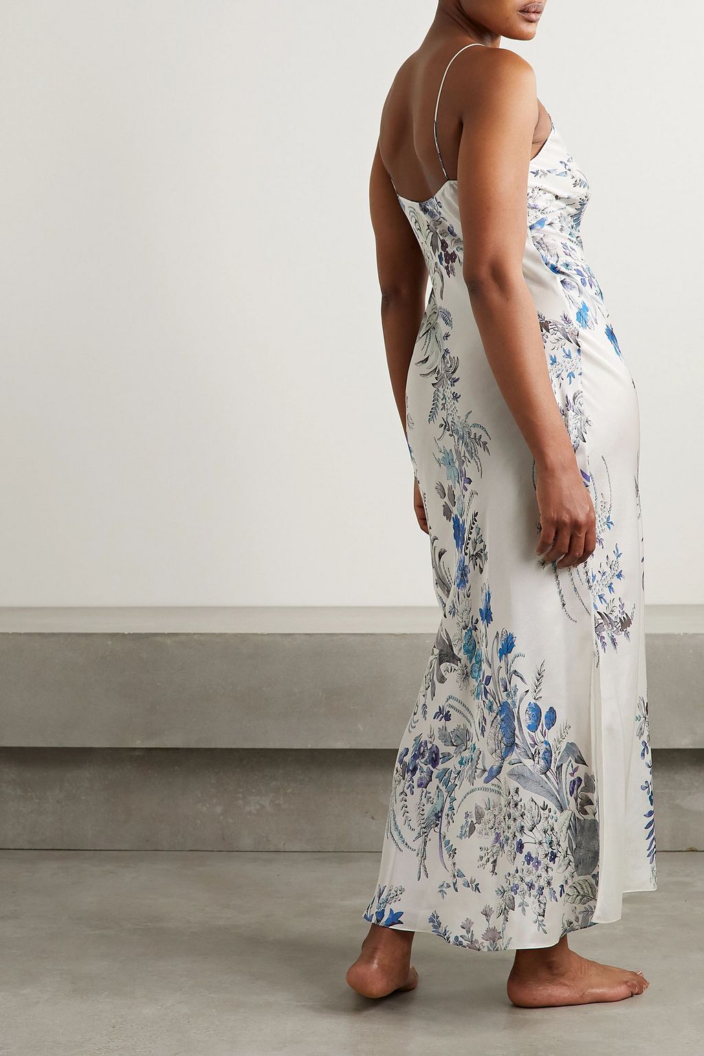 CARINE GILSON Floral-print silk-satin chemise