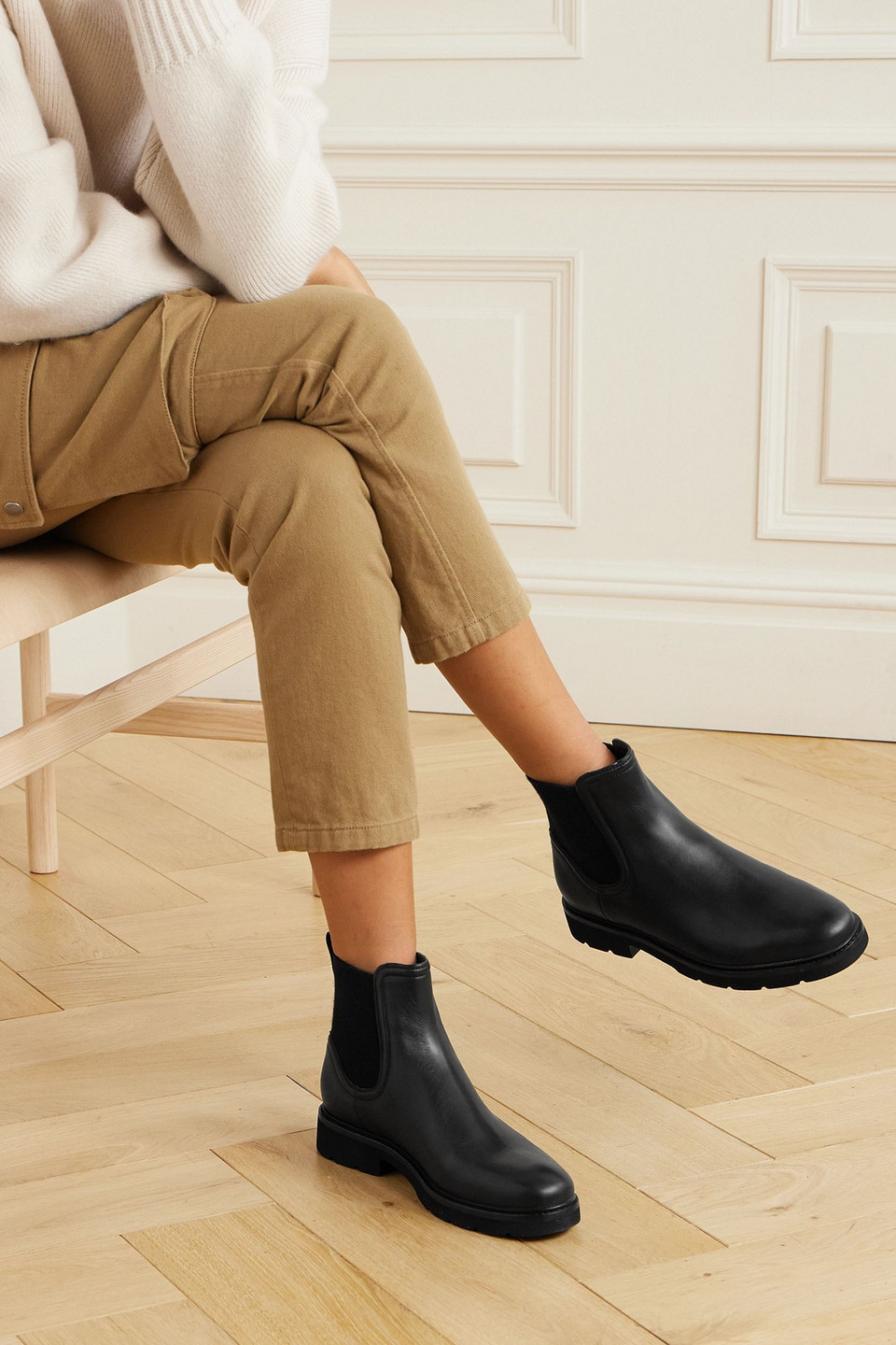 Vince Rue Leather Chelsea Boots In Black