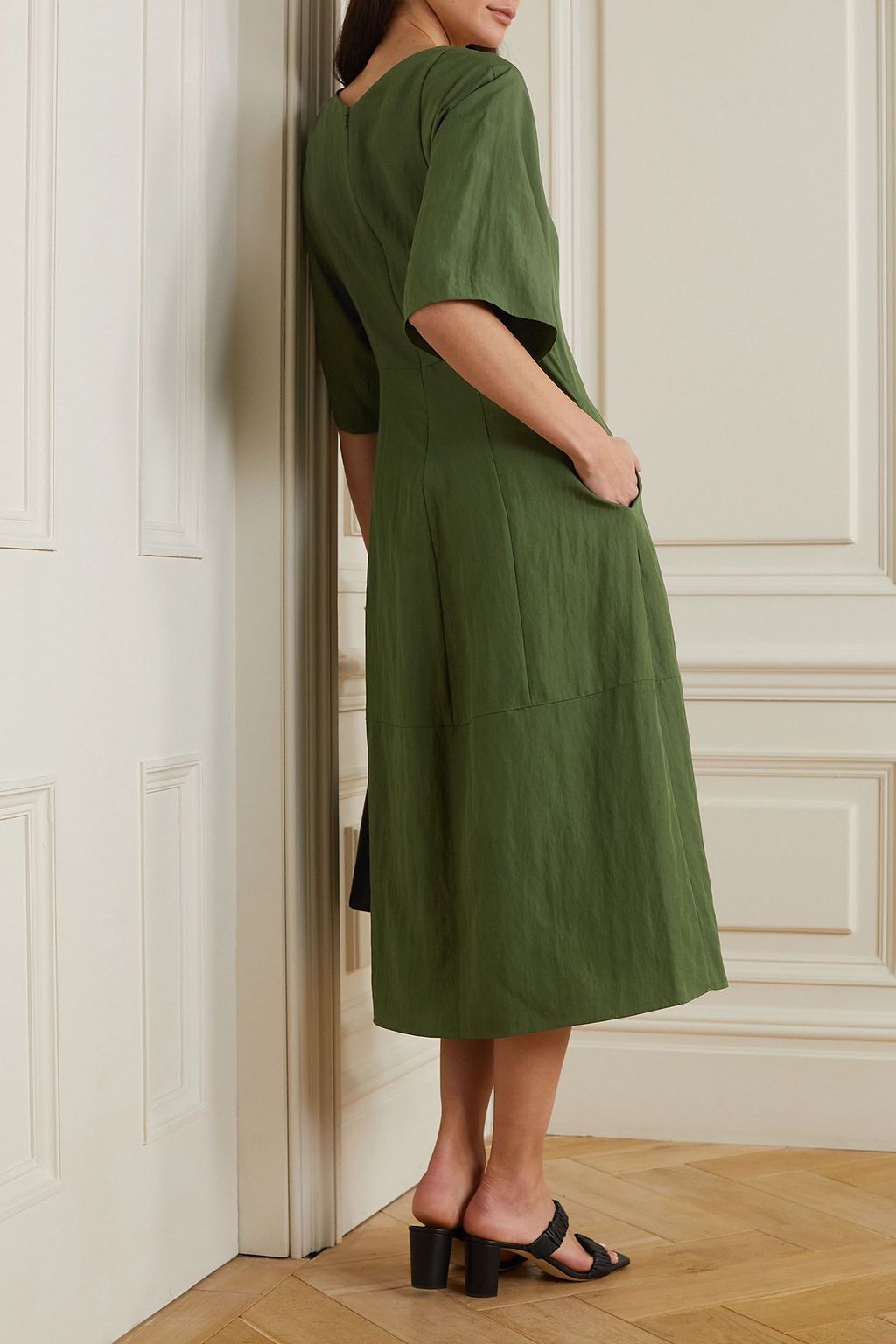 VINCE. TENCEL™ Lyocell-blend midi dress