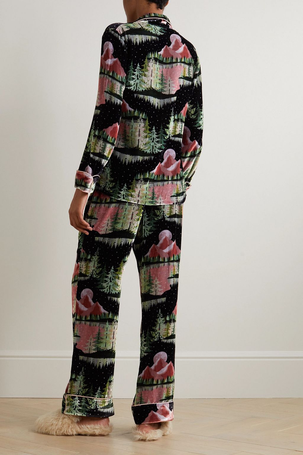 OLIVIA VON HALLE Lila printed silk satin-trimmed velvet pajama set