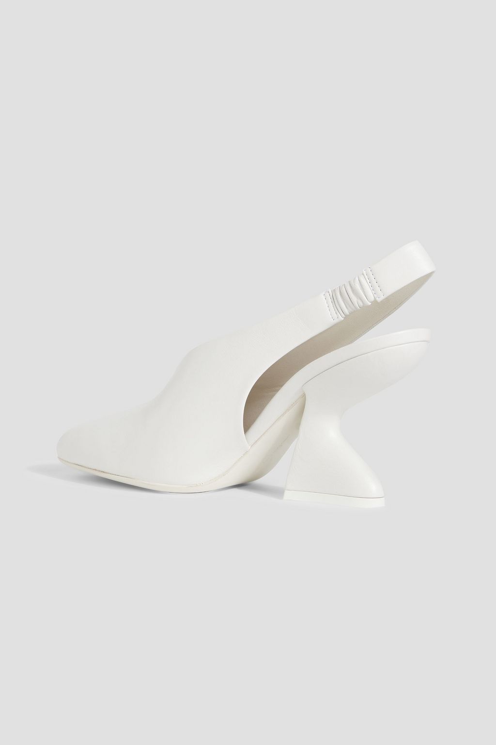 FERRAGAMO Sloane 85 leather slingback pumps