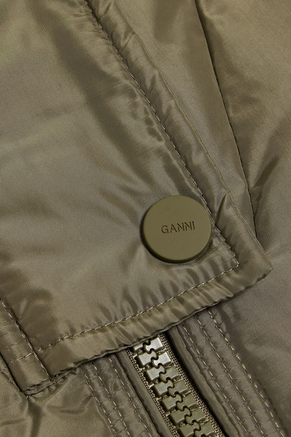 Ganni Doudoune Longue In Army Green