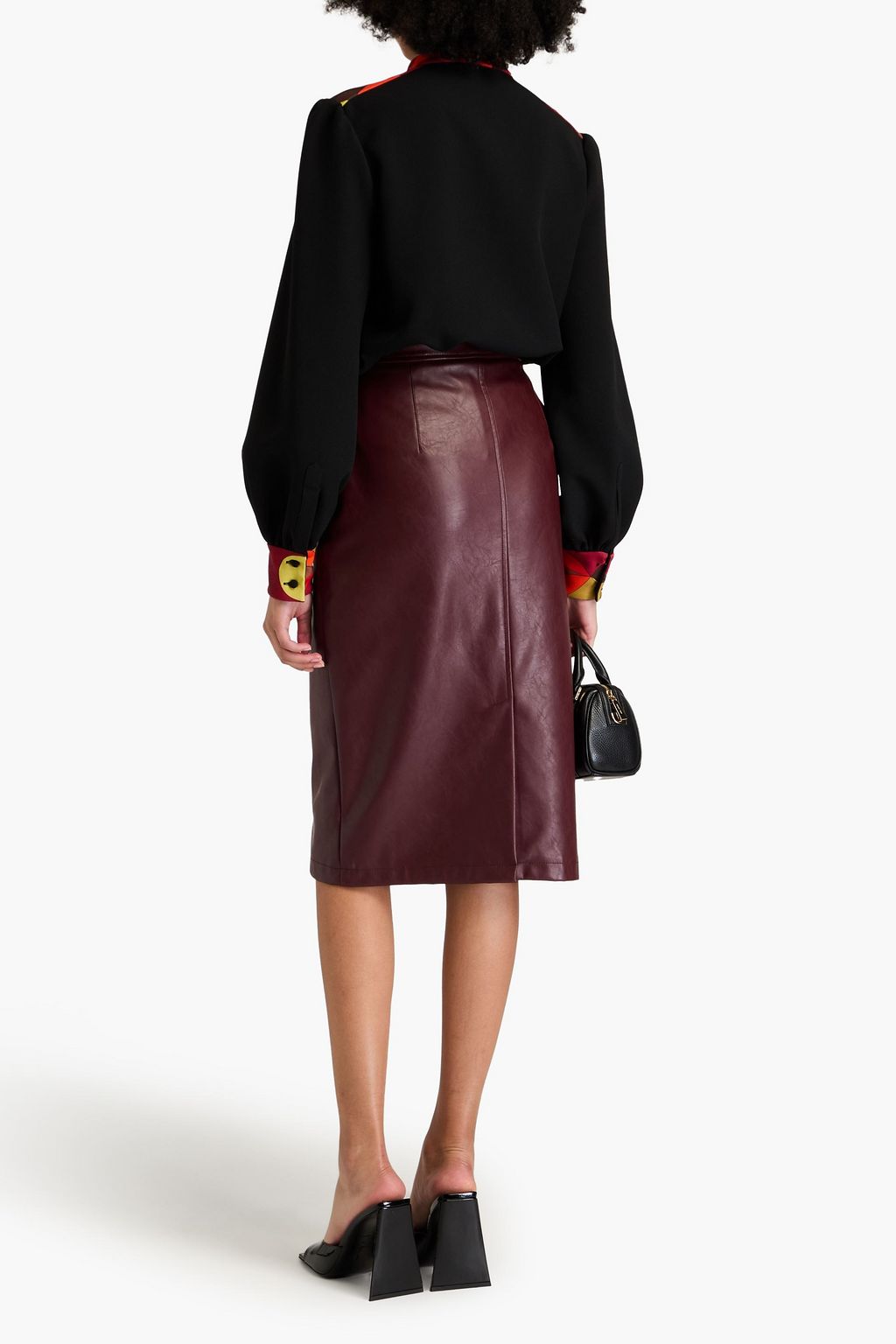 PUCCI بلوزة من الكريب المطاط مزينة بطبعات