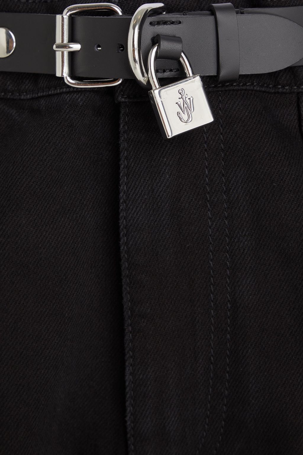 JW ANDERSON جينز بأرجل ضيقة وخصر مرتفع