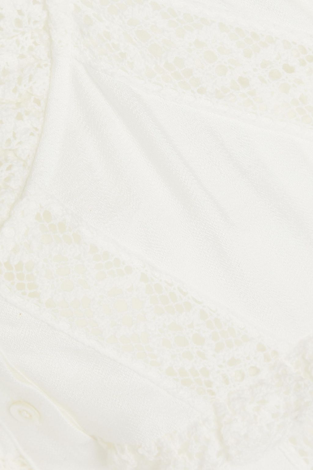 MAJE Hemd aus Crêpe mit Häkelspitzeneinsätzen