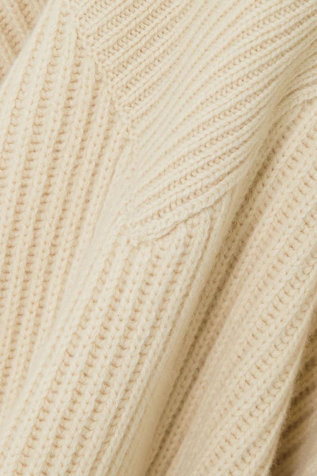 TOTEME Oversized ribbed wool turtleneck sweater