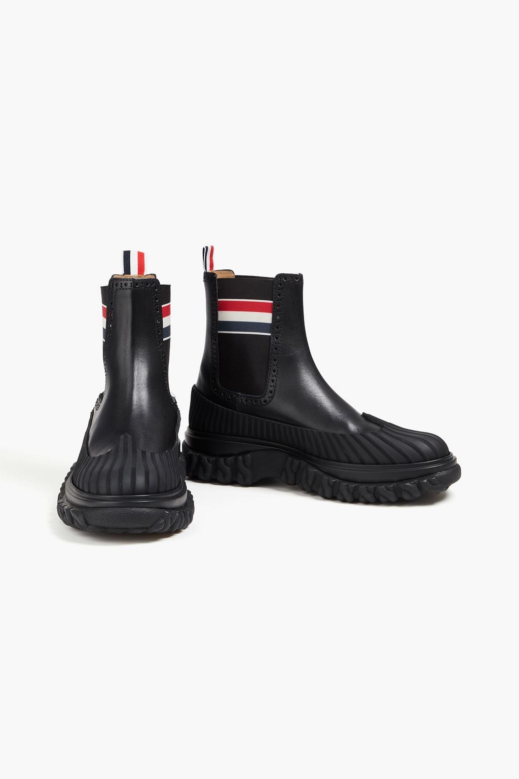 THOM BROWNE بوت تشيلسي من الجلد بحواف من المطاط