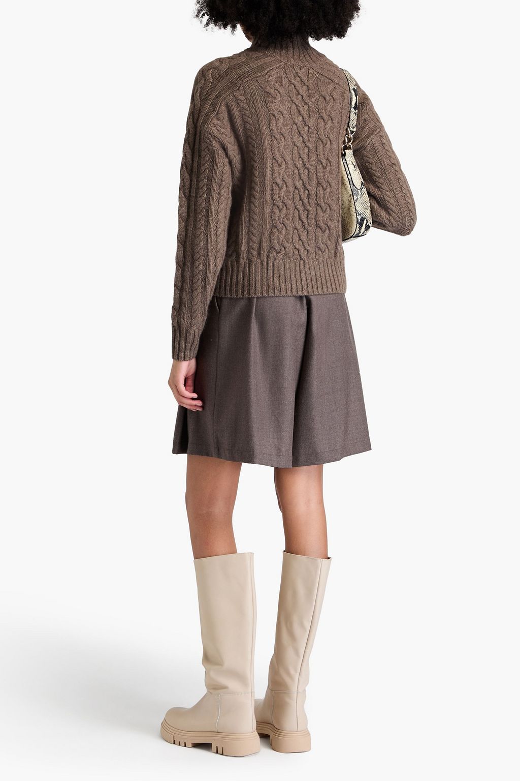 AUTUMN CASHMERE كنزة رياضية قصيرة بياقة عالية بحبكة مجدولة