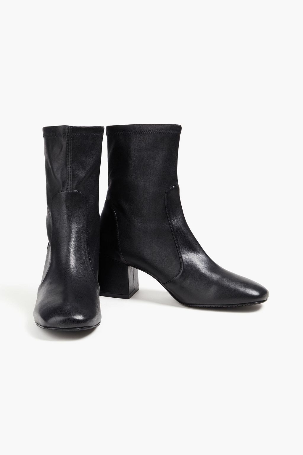STUART WEITZMAN حذاء بوت على شكل جوارب من الجلد المرن