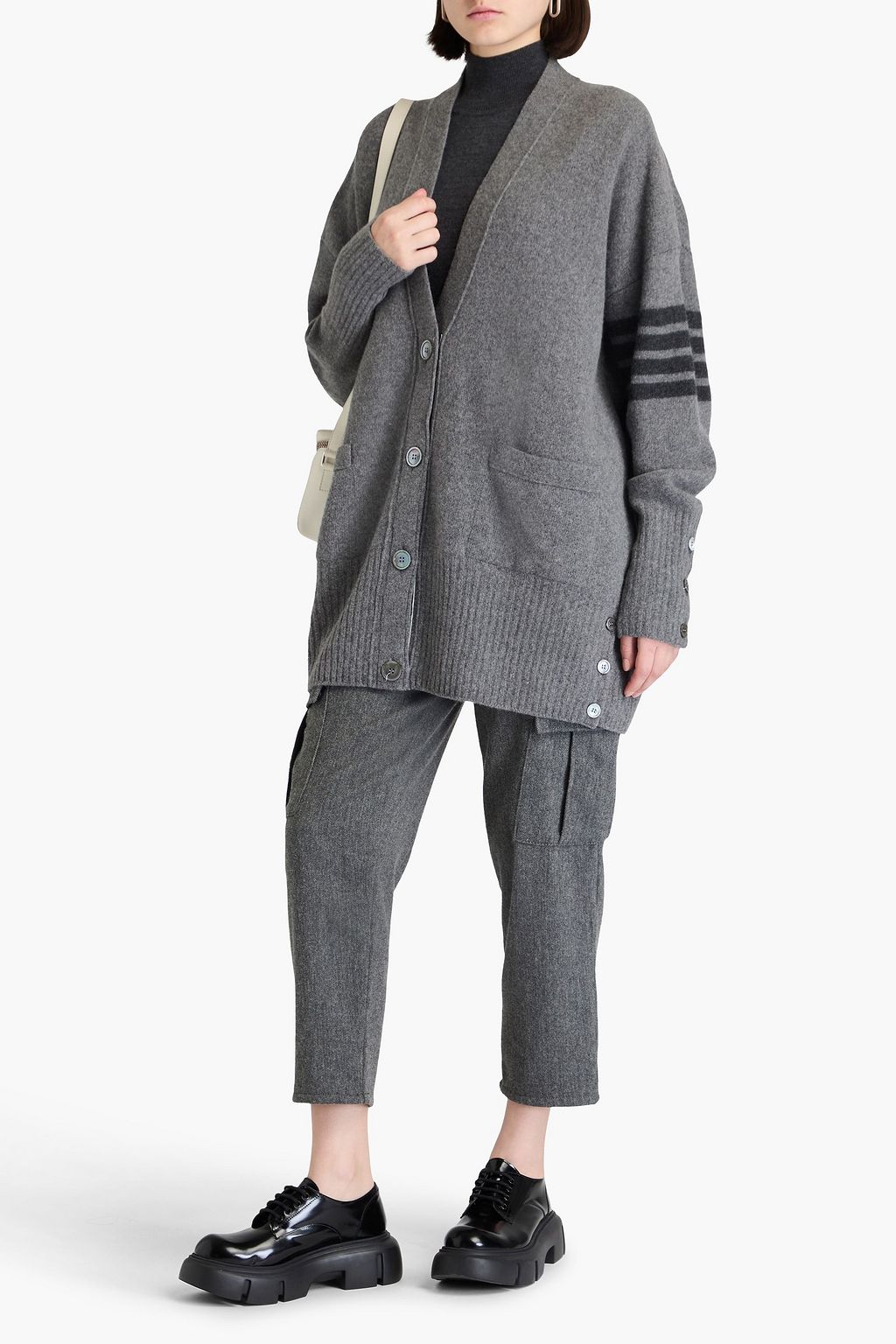 THOM BROWNE كارديغان مصنوع من مزيج الكشمير والصوف بتصميم مخطط
