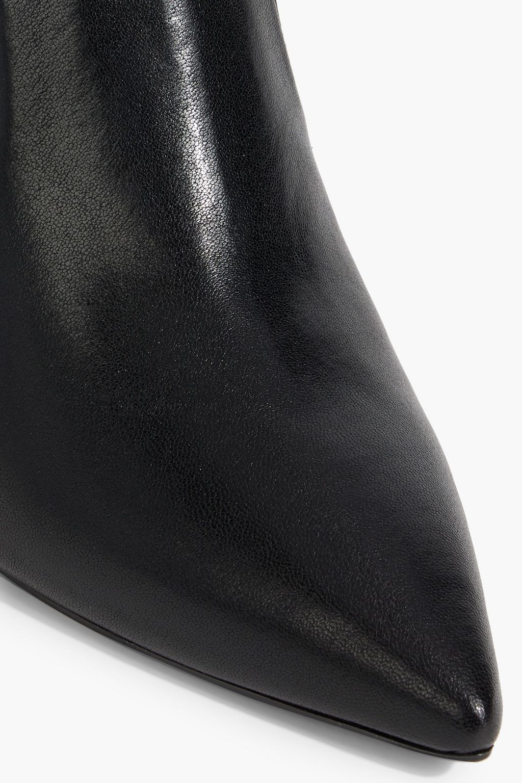 STUART WEITZMAN حذاء بوت "لينسي" على شكل جوارب من الجلد بكعب مقاس 75