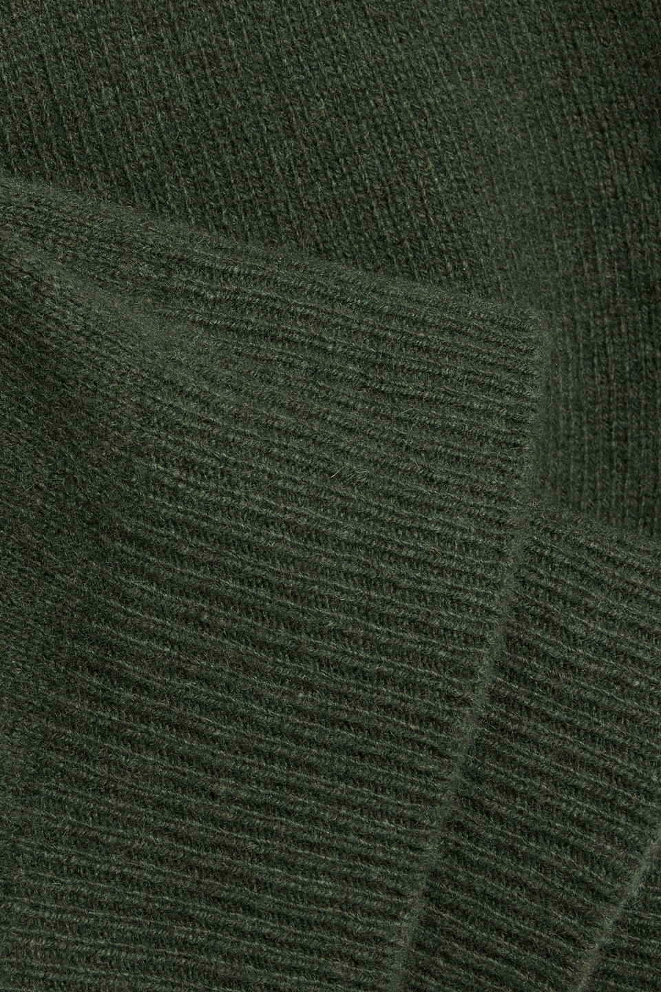 Officine Generale Palma Cashmere And Wool-blend Sweater In Army Green