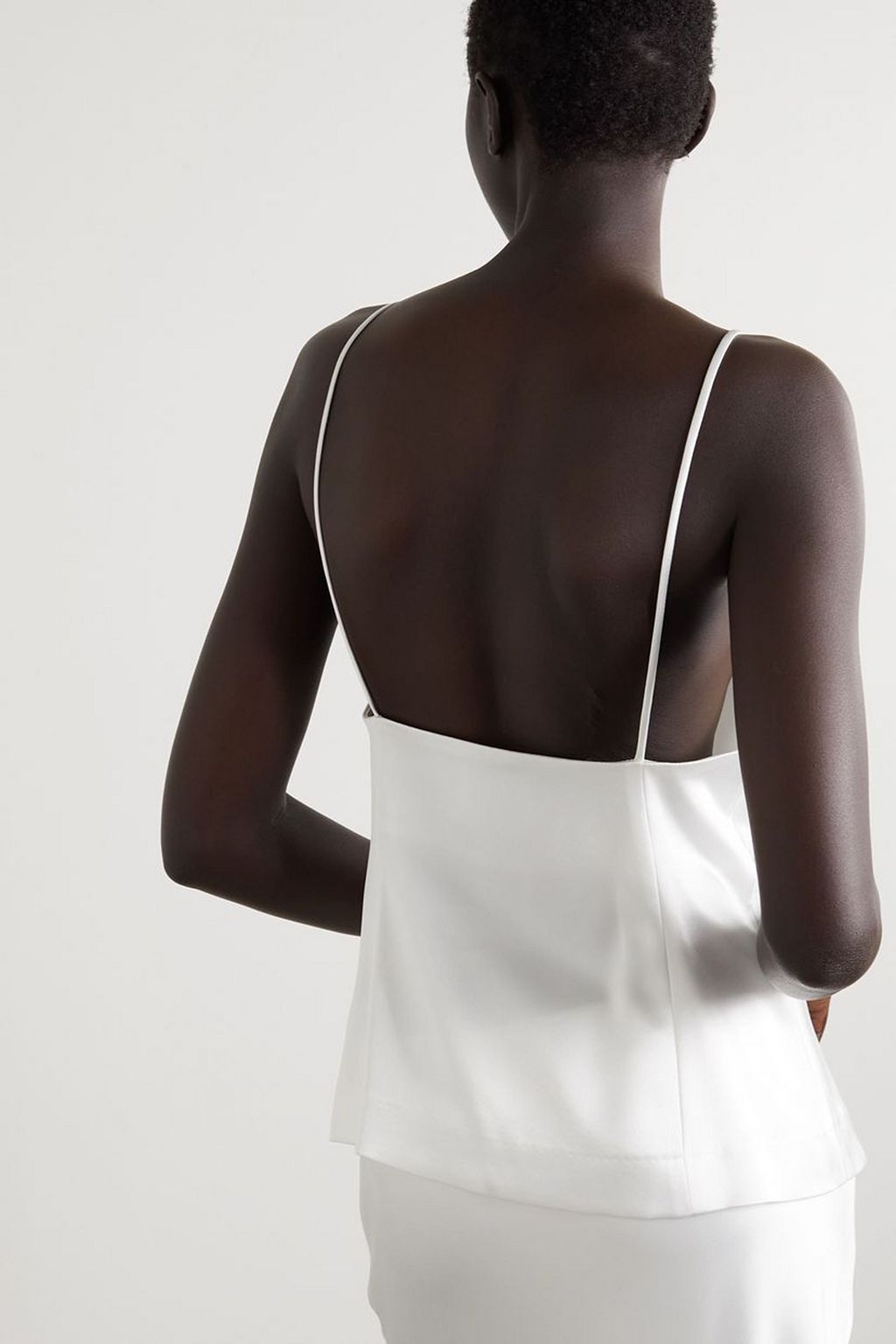 GALVAN  LONDON كاميسول Whiteley من الساتان