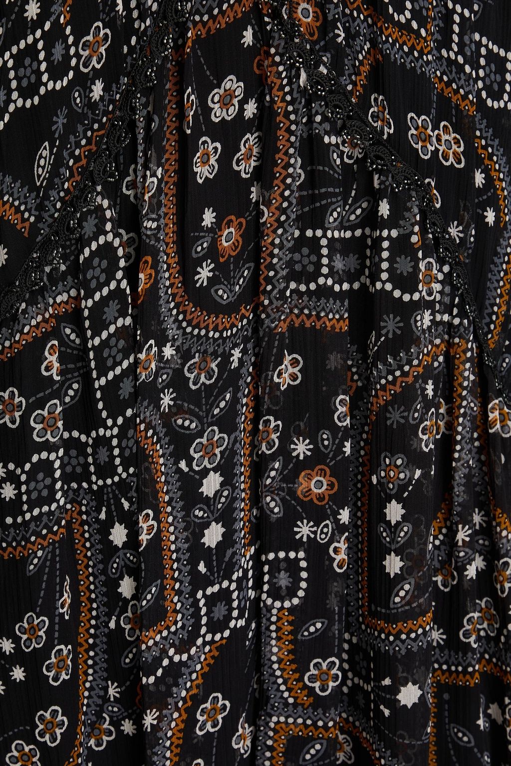 ANTIK BATIK فستان قصير "إلي" من الشيفون مزين بطبعة الأزهار ومزركش