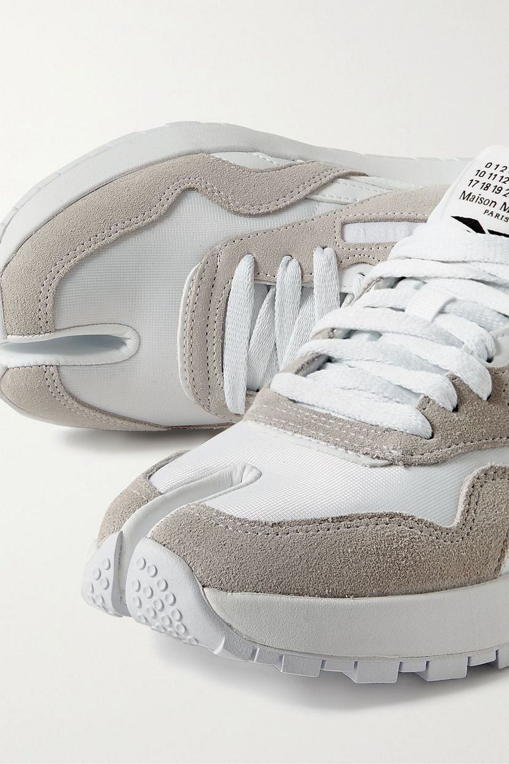 MAISON MARGIELA X REEBOK حذاء سنيكرز Project 0 من قماش عازل وجلد السويد والجلد