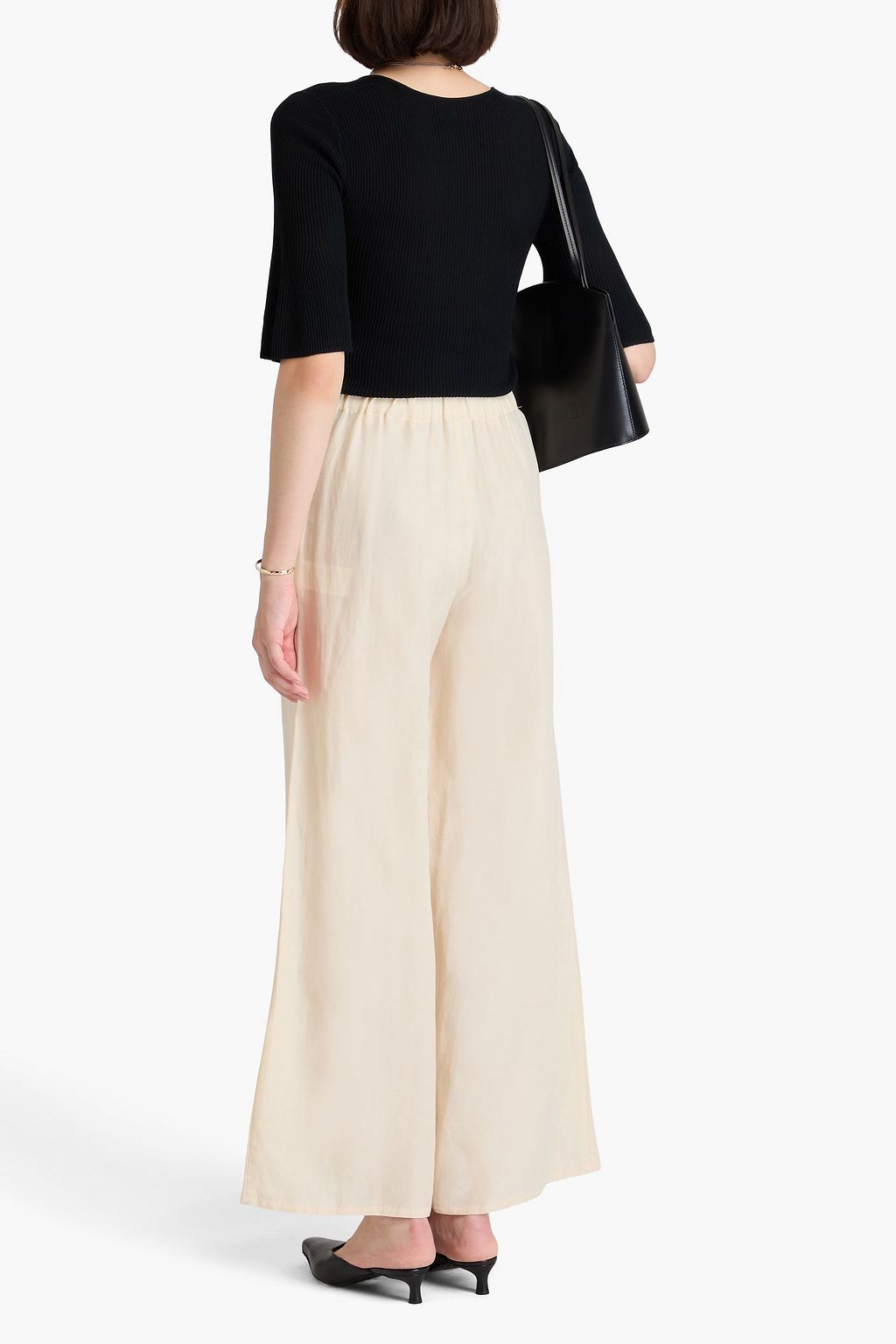 BY MALENE BIRGER بلوزة "ريمونا" من لايوسيل مصنوع من TENCEL™ مضلّع