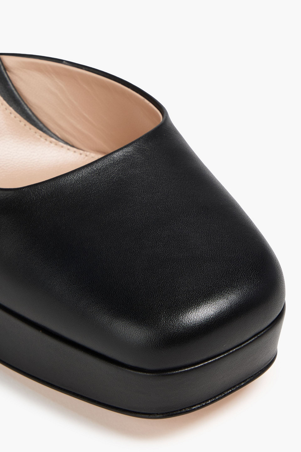 Gianvito Rossi Vian Leather Platform Pumps In Black