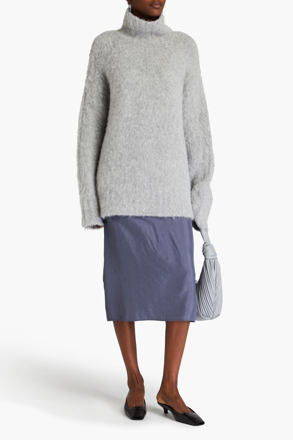 ROHE OVERSIZED ALPACA-BLEND TURTLENECK SWEATER