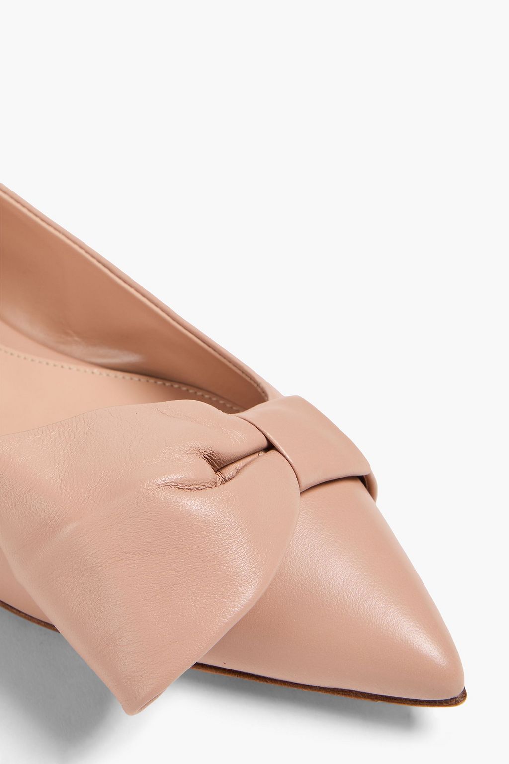 GIANVITO ROSSI حذاء مسطّح بمقدمة مدببة مصنوع من الجلد بتصميم مزركش