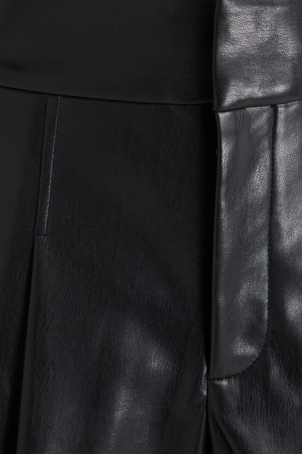 ALICE + OLIVIA Scarlet pleated faux leather shorts