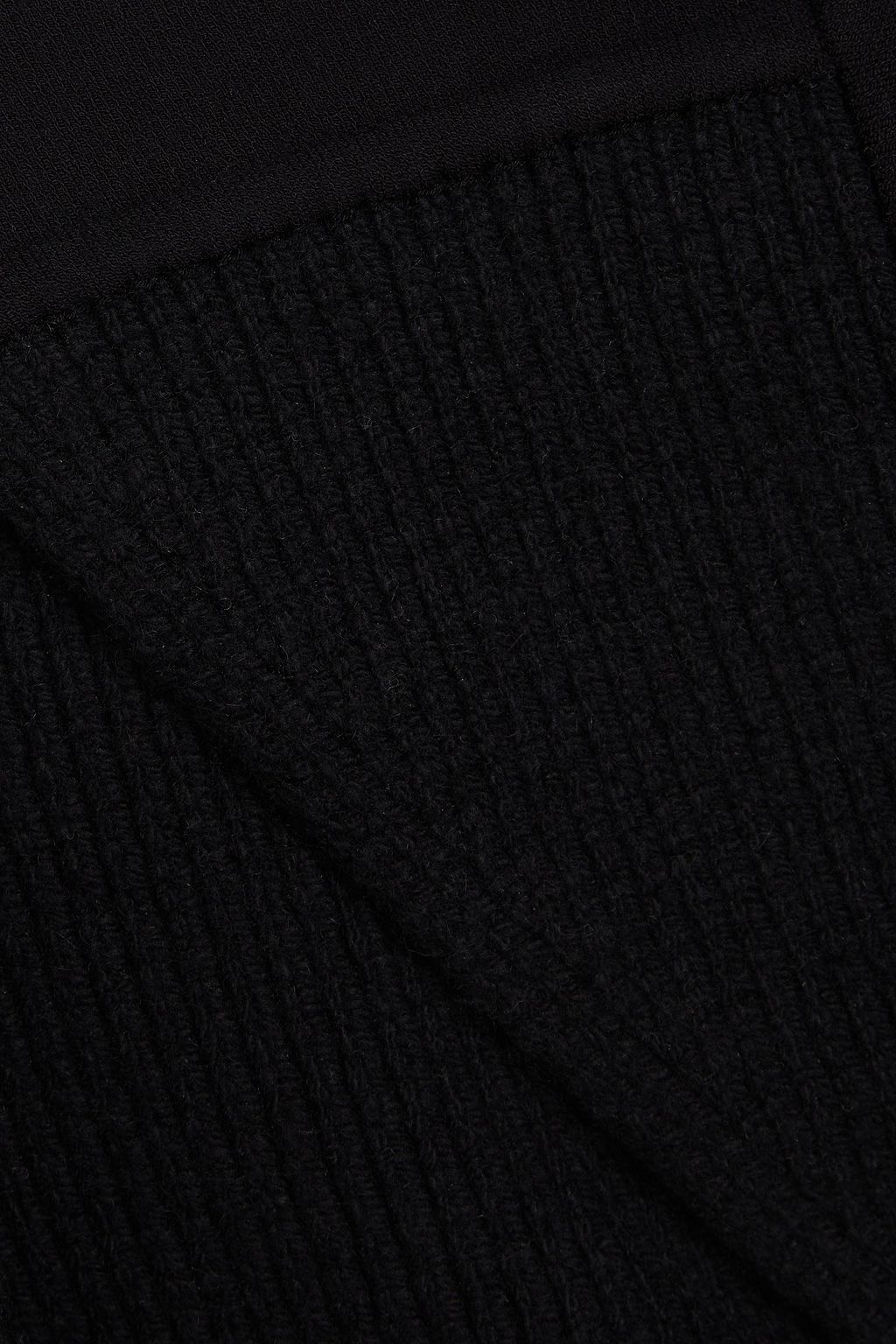RICK OWENS شورت من مزيج الكشمير المضلّع بلونين
