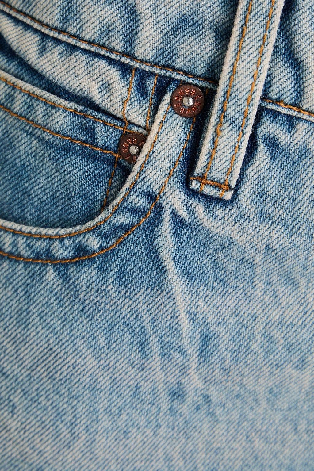 ALICE + OLIVIA JEANS جينز Ora بأرجل واسعة وخصر مرتفع ومزين بالخرز