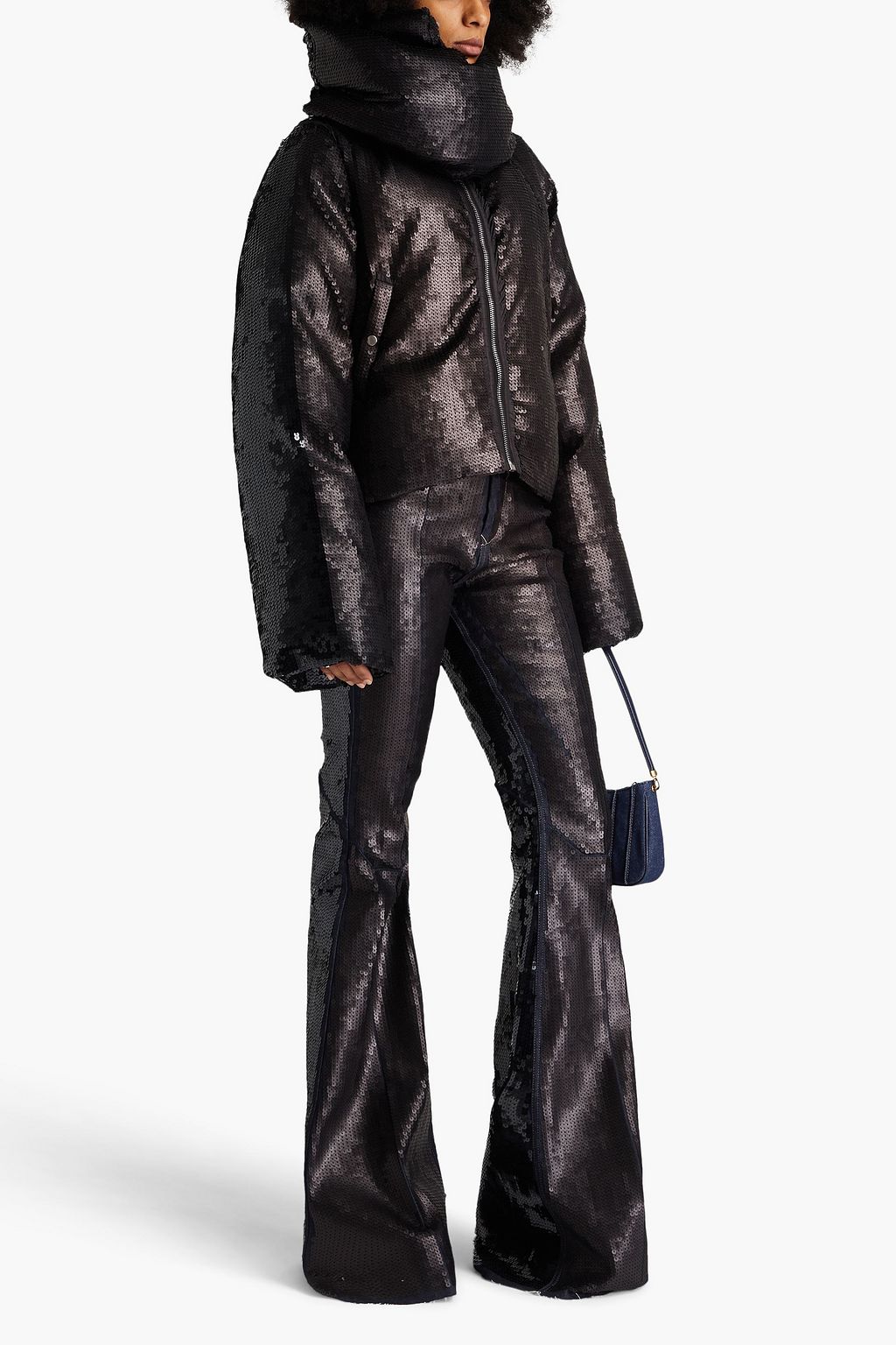 RICK OWENS جاكيت من قماش عازل محشو بالزغب ومزين بأقراص برّاقة