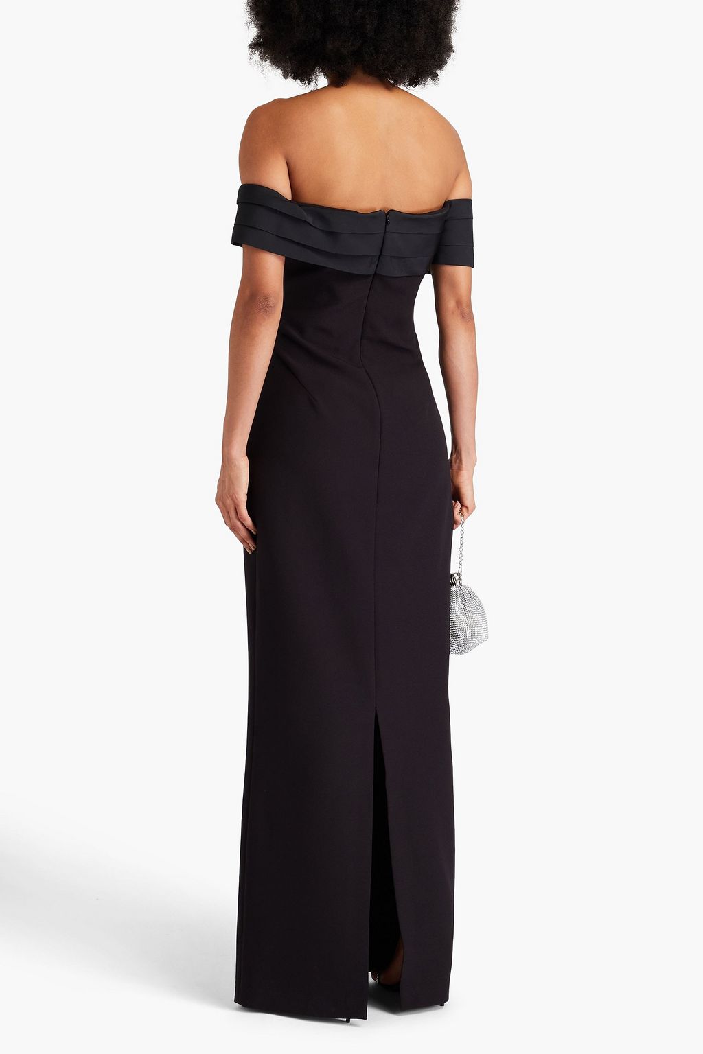 SAFIYAA فستان سهرة "سيرديا" من الكريب مزين بكسرات