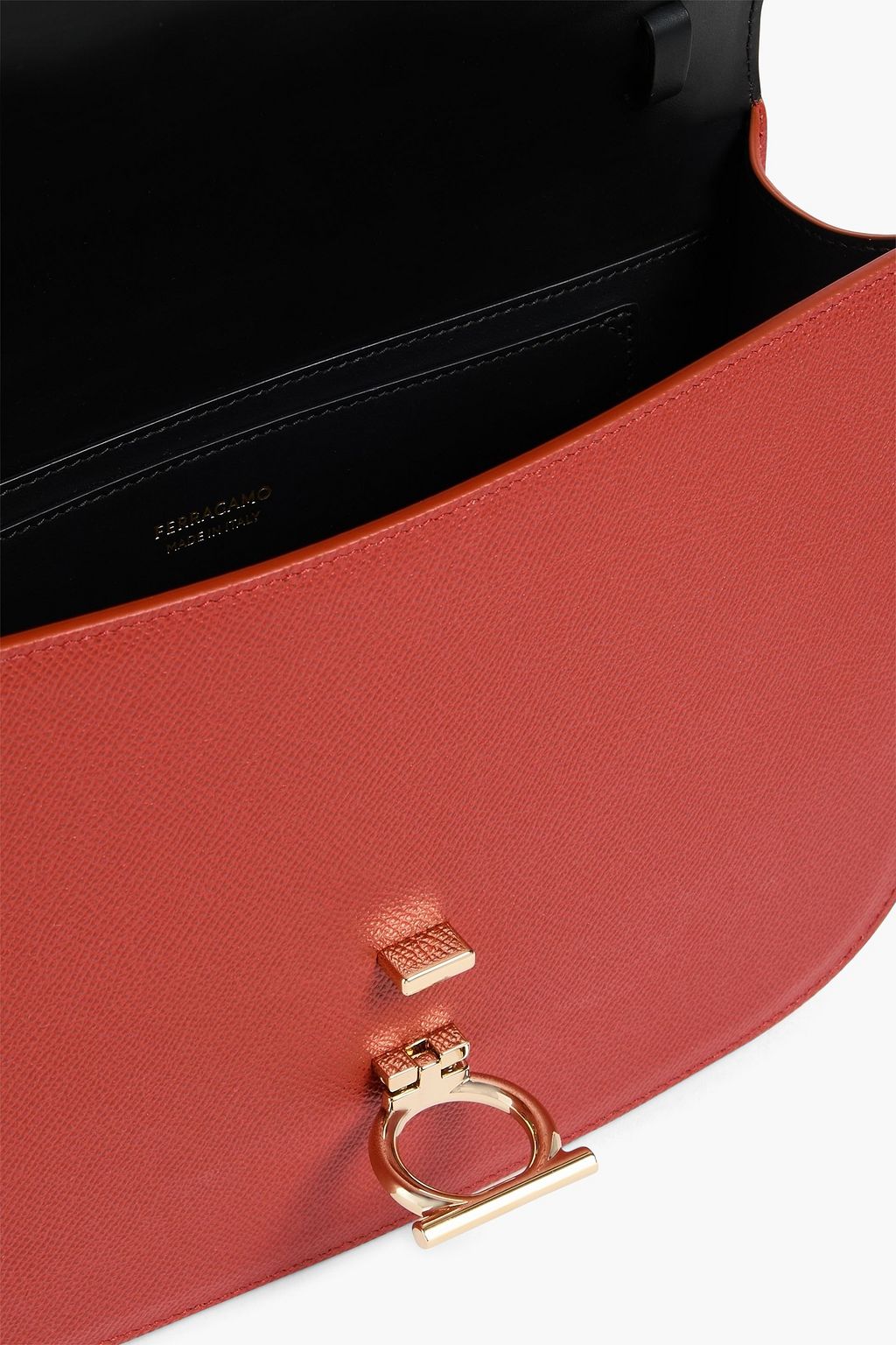 FERRAGAMO حقيبة كتف Gemini من الجلد بملمس نافر