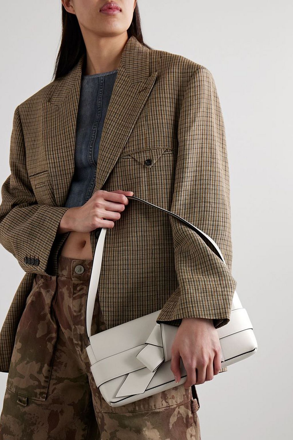 ACNE STUDIOS Knotted leather shoulder bag