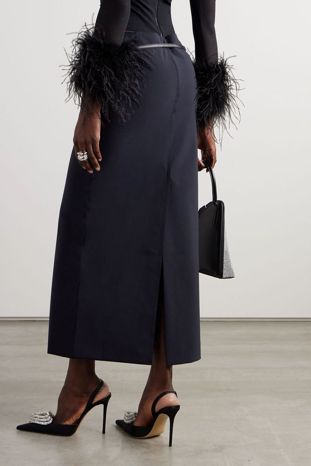 16ARLINGTON Belted cady maxi skirt