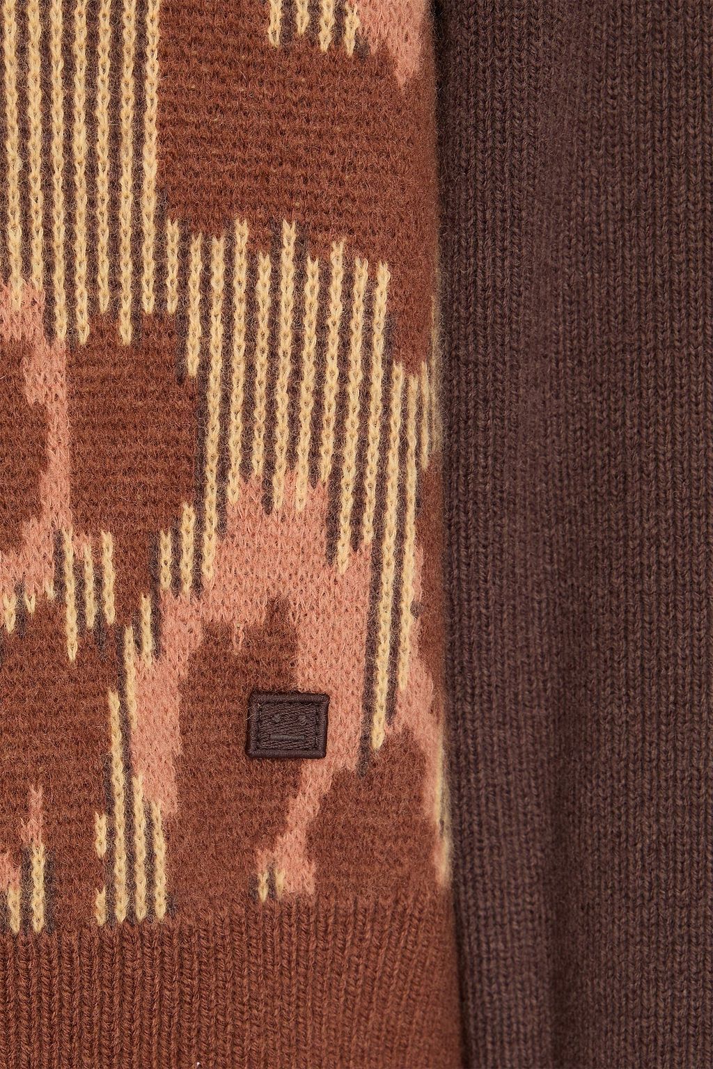 ACNE STUDIOS كارديغان من الجاكار والصوف بنمط مضلّع