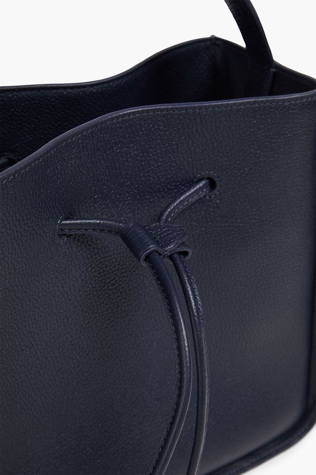 3.1 PHILLIP LIM حقيبة باكيت مصنوعة من الجلد المُحبّب