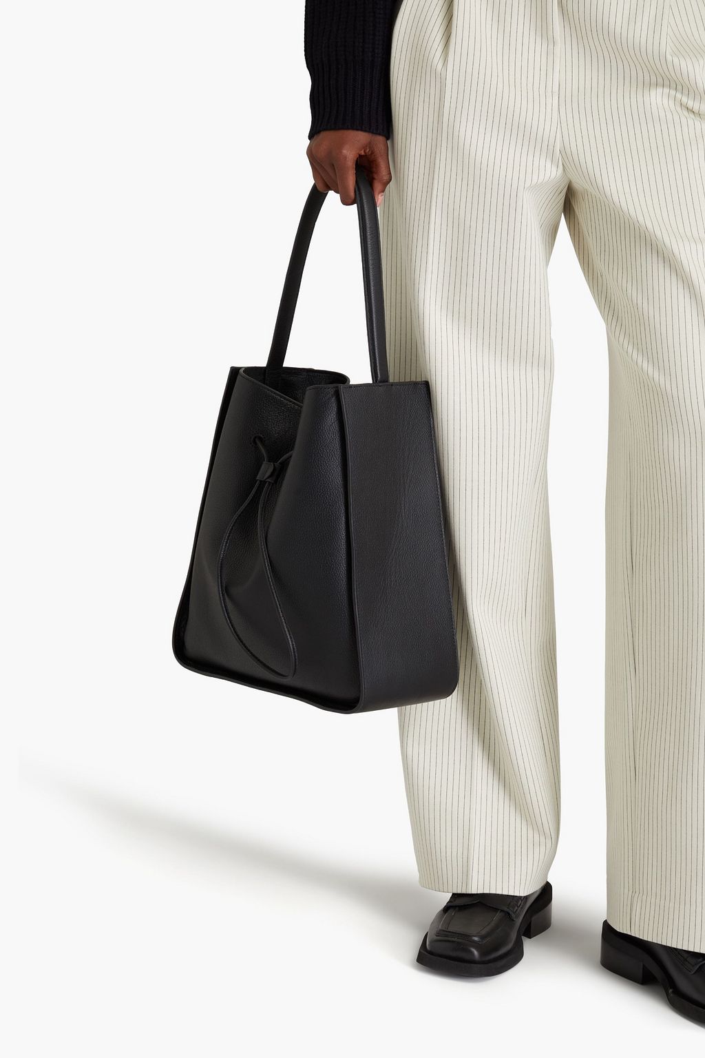 3.1 PHILLIP LIM حقيبة باكيت مصنوعة من الجلد المُحبّب