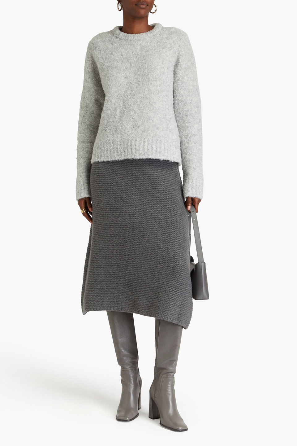 Le 17 Septembre Bouclé Sweater In Light Gray