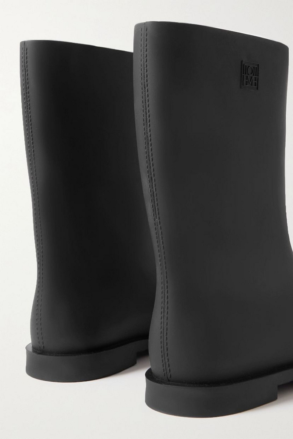 Totême The Rain Rubber Boots In Black