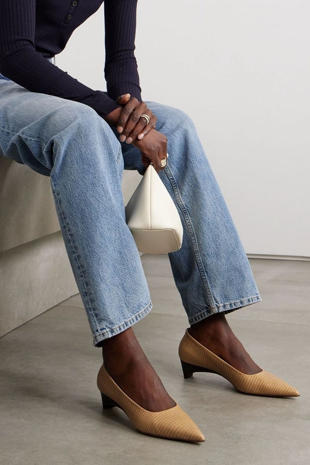 NEOUS Taika lizard-effect leather pumps