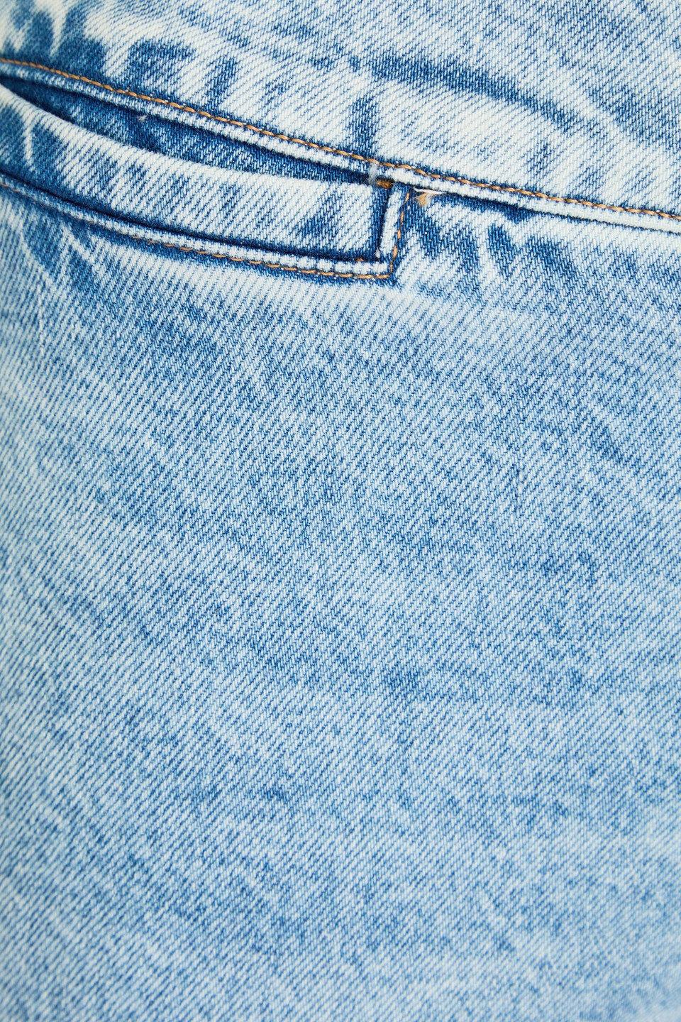 Alice And Olivia Low-rise Flared Jeans In Light Denim