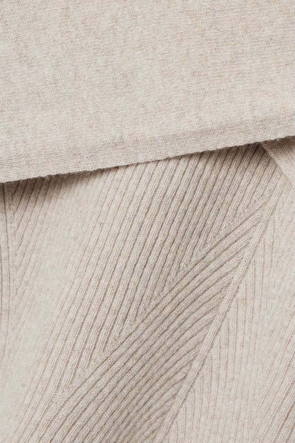 ENVELOPE1976 كنزة Frieze يمكن ارتداؤها بعدة طرق من مزيجٍ من الكشمير والصوف المضلّع