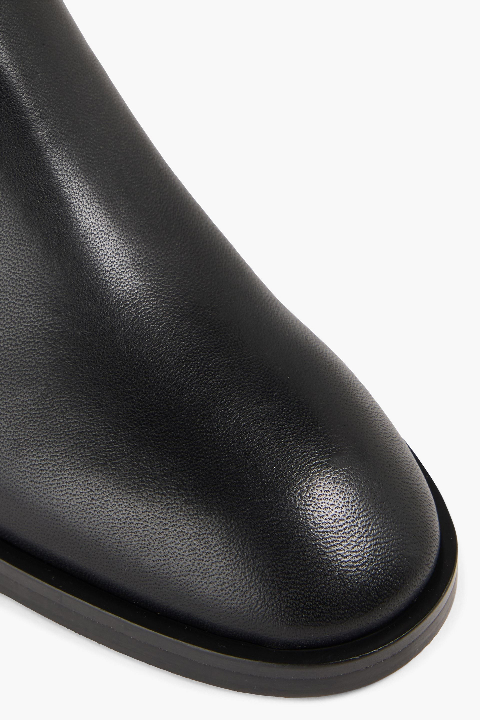 Stuart Weitzman Keelan City microstretch and leather knee boots