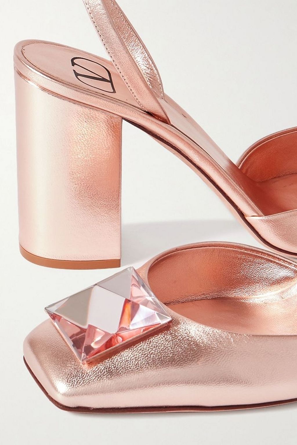 VALENTINO GARAVANI One Stud 90 embellished metallic leather pumps