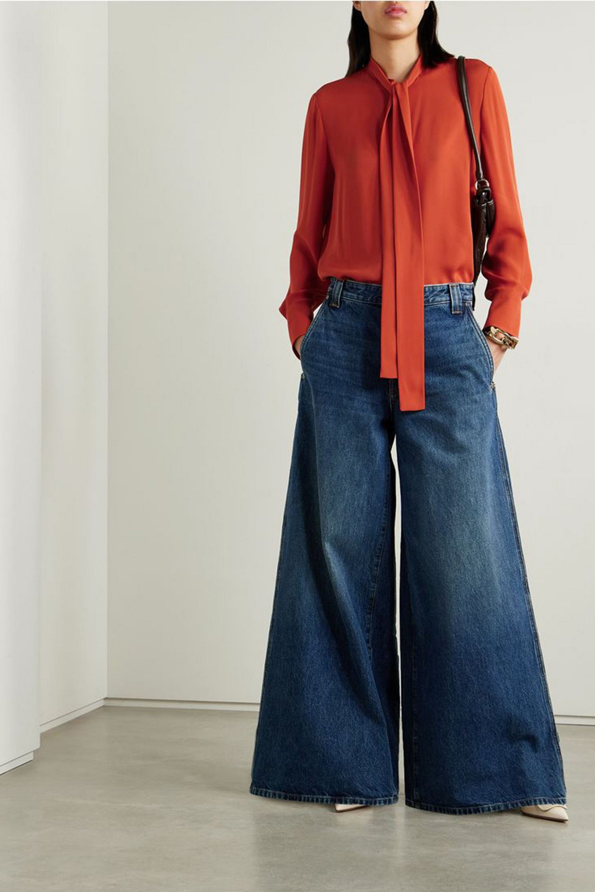 Valentino Garavani Pussy-bow silk-georgette shirt