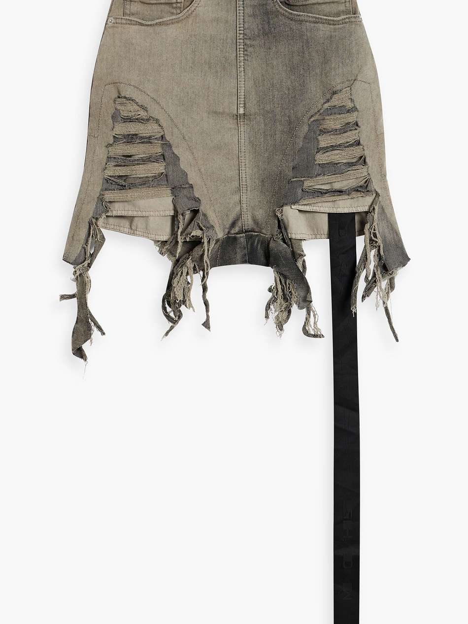 distressed denim shorts