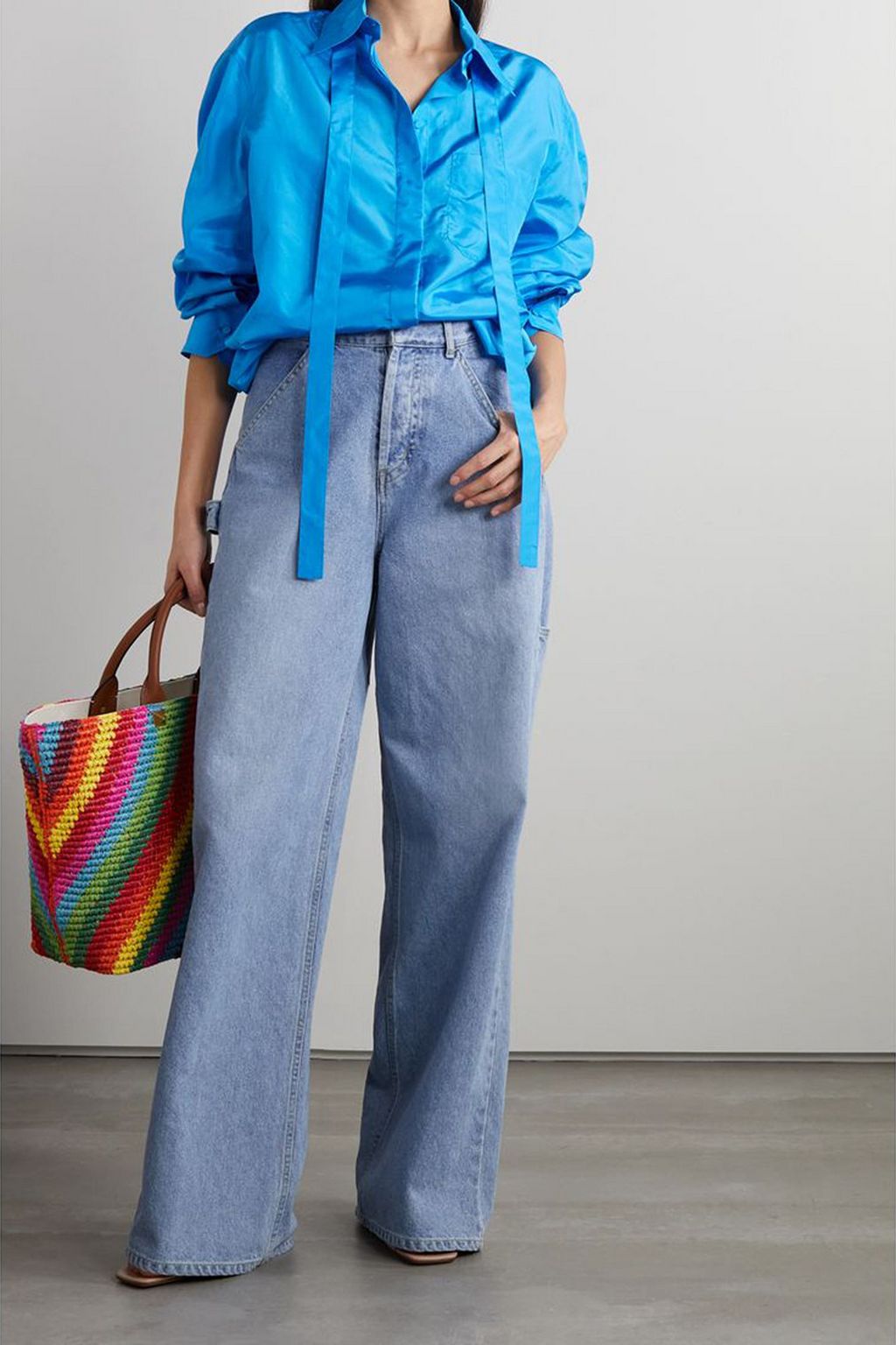 VALENTINO GARAVANI Pussy-bow silk-taffeta shirt